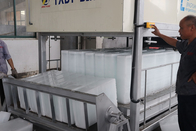 Eis-Maschine des Block-5T, die für indutstrial Art der Kühlschrankeisblock-Maschineninnenkühlung macht