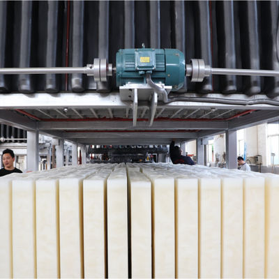 Eis-Maschine des Block-5T, die für Kühlschrankeisblock-Maschineninnenkühlungs-Handelsart macht